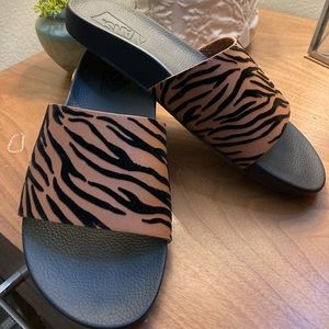 Vans Slides